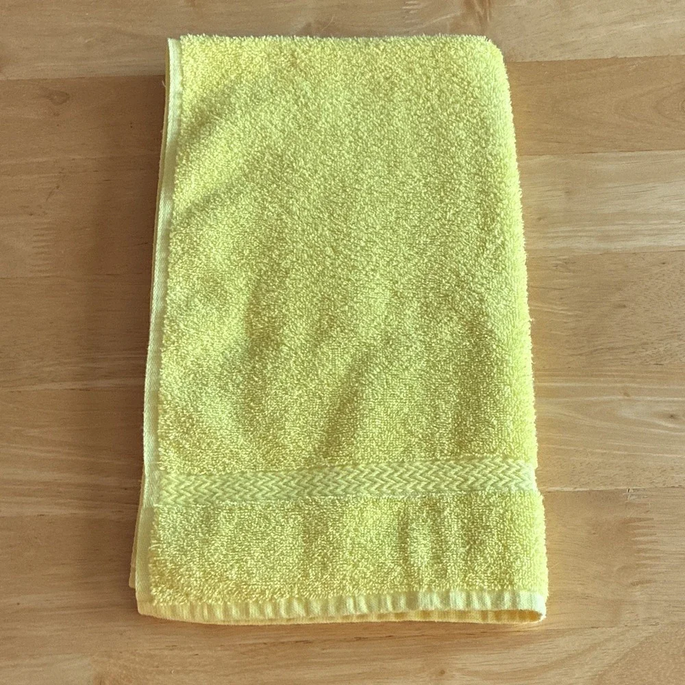 VTGTastemaker Ultra Touch Yellow Solid Textured Towel Set2pc HandTowel/Washcloth
